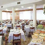 Nelson Hotel