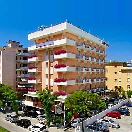 Nelson Hotel 3*